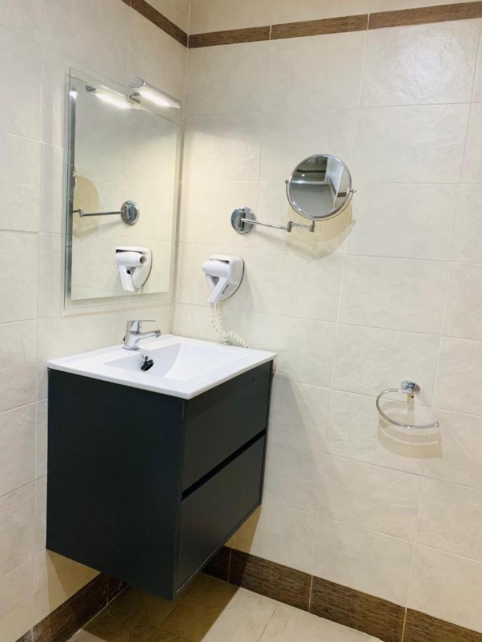 Apartamentos Boutique El Cano โอโรเปซาเดลมาร์ ภายนอก รูปภาพ
